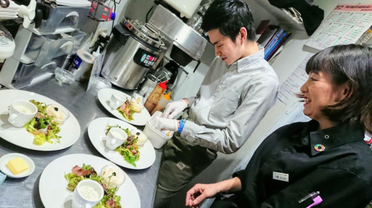 株式会社クロフーディング